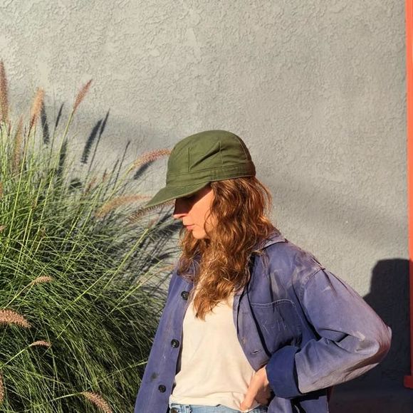 Meet your Posher, Amelia - Picture 1 of 1